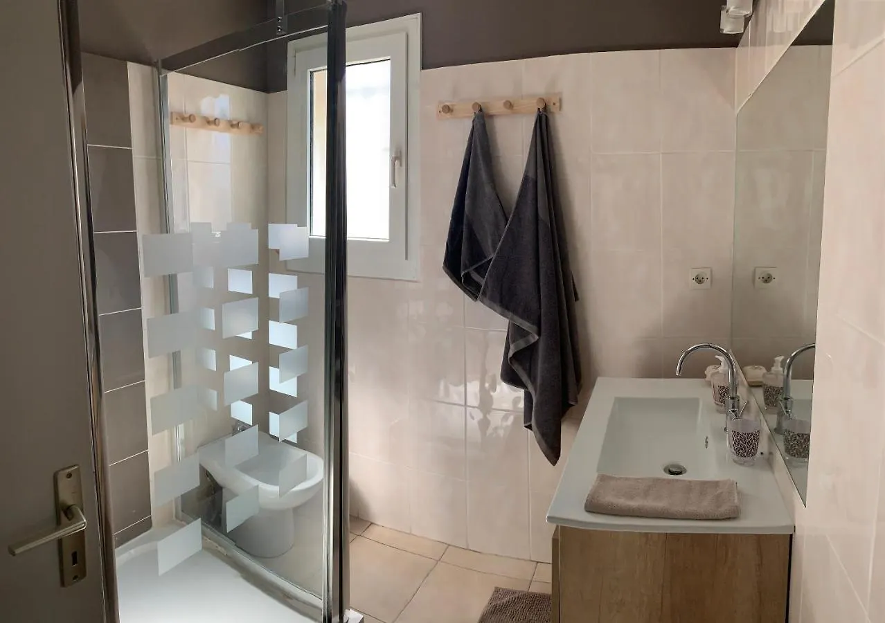 בית נופש מורט Maison Cosy Clim Jardin Netflix
