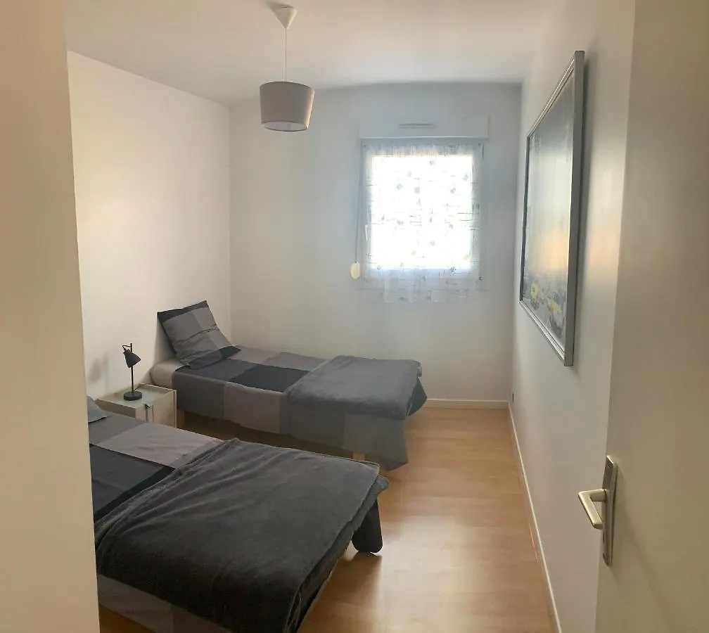 מורט Maison Cosy Clim Jardin Netflix 0*,
